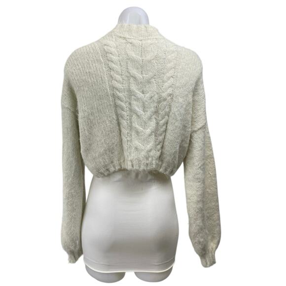Free People Willow Cream Cable Knit Long Sleeve Crop Button Cardigan Sweater XS - Picture 4 of 6